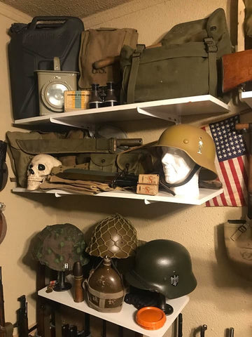 Militaria