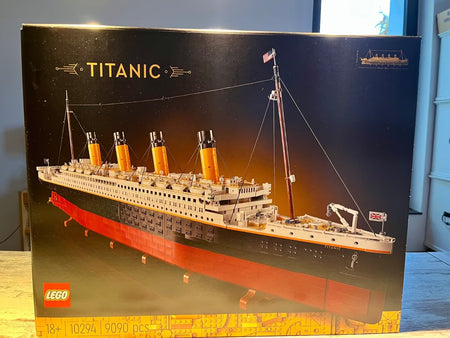 LEGO 10294 Titanic