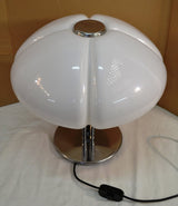 Lampe de table signée Harvey Guzzini