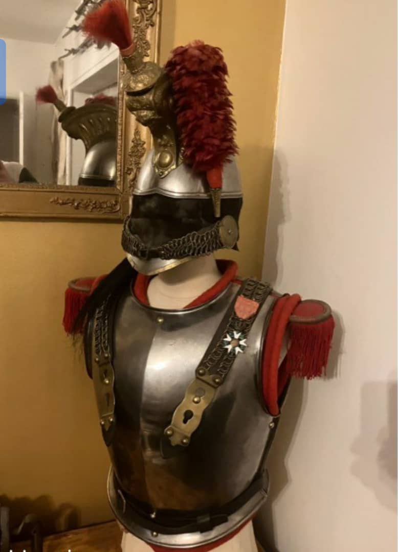 Casque et cuirasse