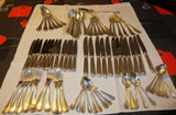 Ménagère Christofle modèle Malmaison 82 pièces en métal argenté Christofle