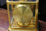 Jaeger LeCoultre Atmos 519 finition laiton originale vis bleues années 1940 série #46XXX