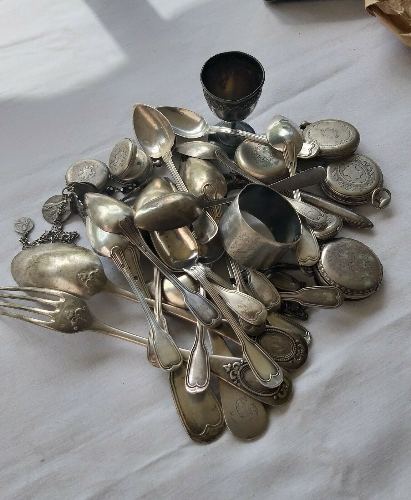 Lot d'argenterie diverse en argent massif 1kg008