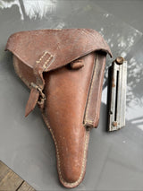 Etui Holster en cuir rigide pour LUGER P08 ( P 08 ) brun brown WW2