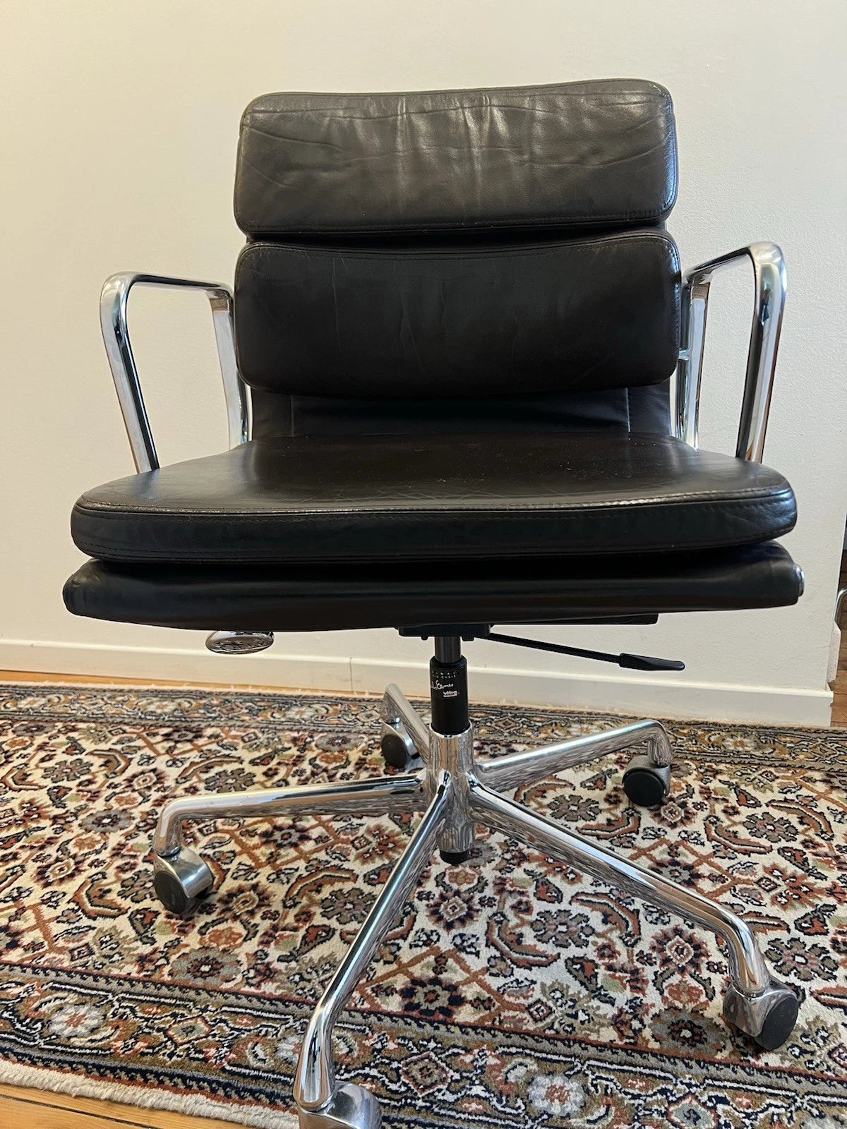 fauteuil Vitra EA 217