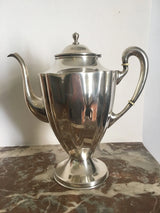 Cafetière en argent massif