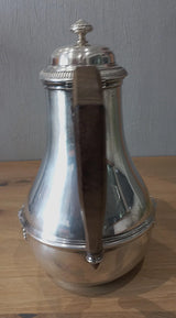 cafetiére en argent massif minerve