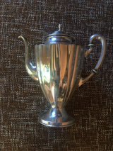 Cafetière en argent massif